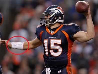 Tim Tebow: Hidden Bible verse during football games