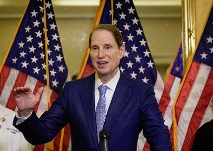 Wyden plan helps human trafficking survivors